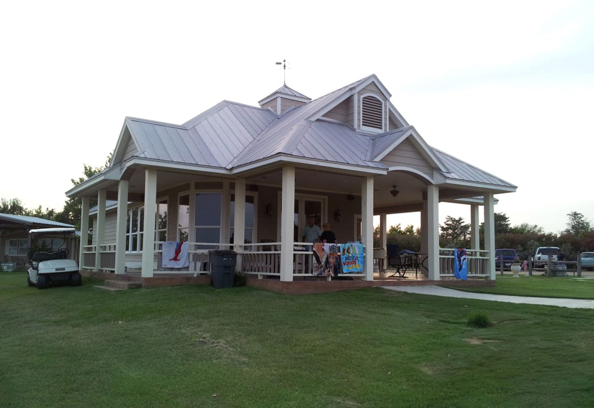 la-brisas-farm-home2